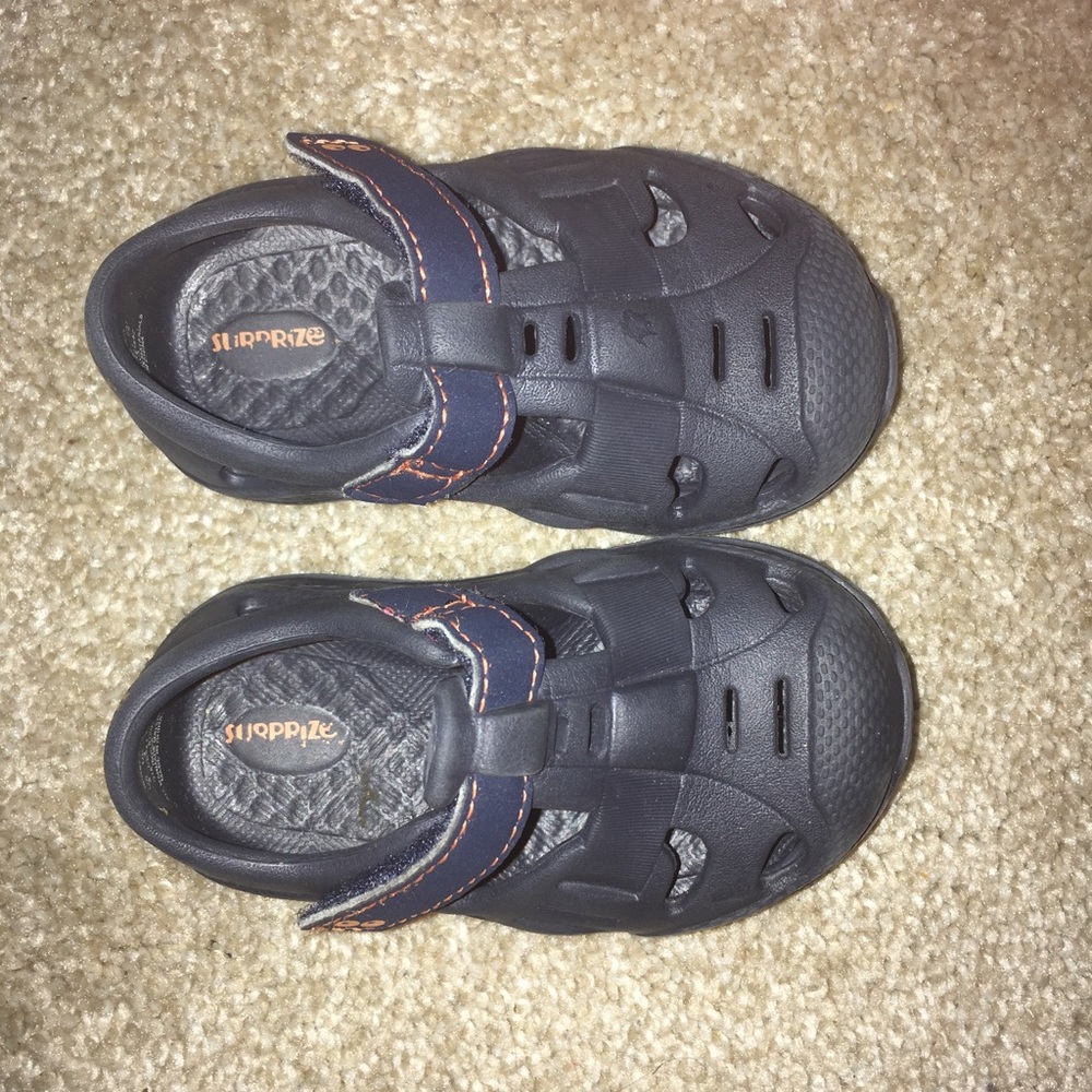 Blue infant crocks size 3